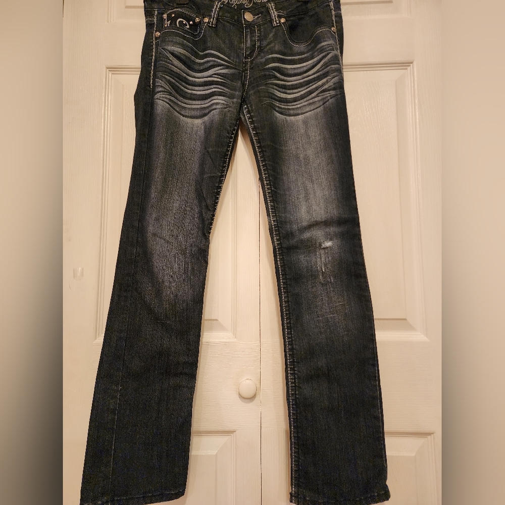 Request jeans